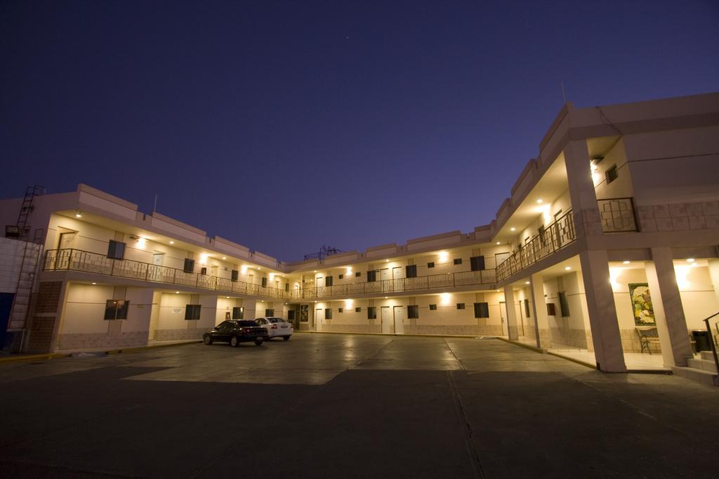 Hotel Hacienda Nainari Ciudad Obregón Exteriör bild